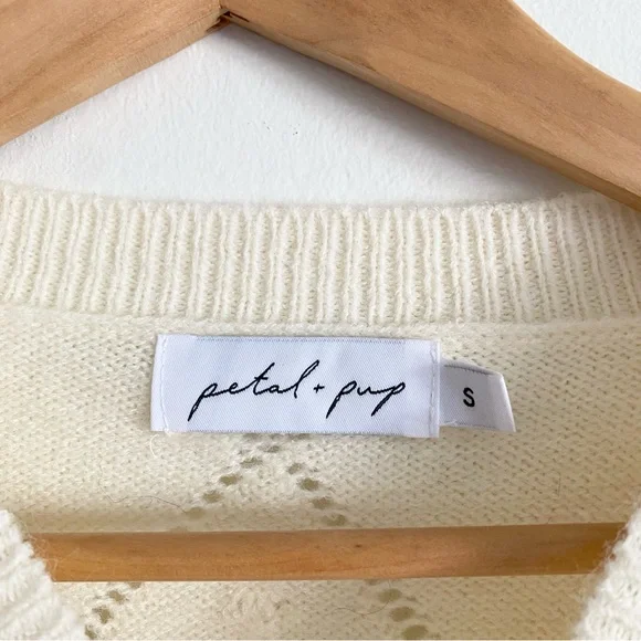 Petal & Pup Gracie Flower Texture Knit Sweater Ivory - Picture 5 of 5